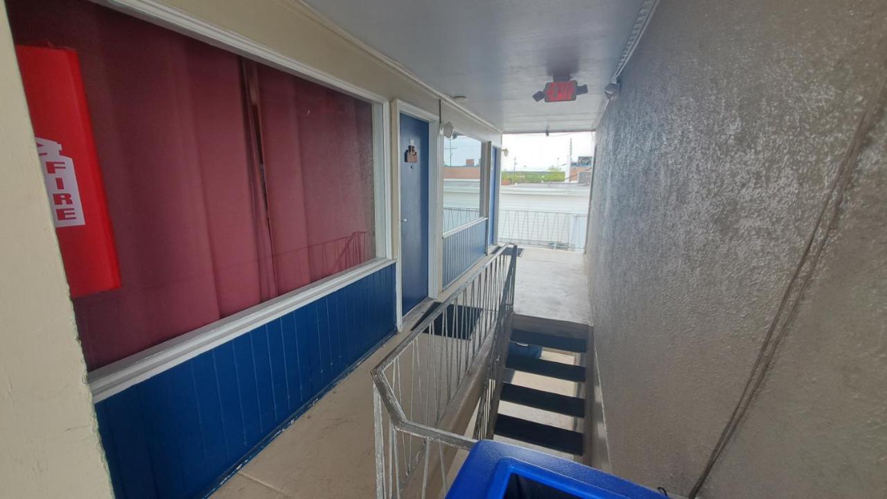 Sandbox Motel Wildwood Εξωτερικό φωτογραφία